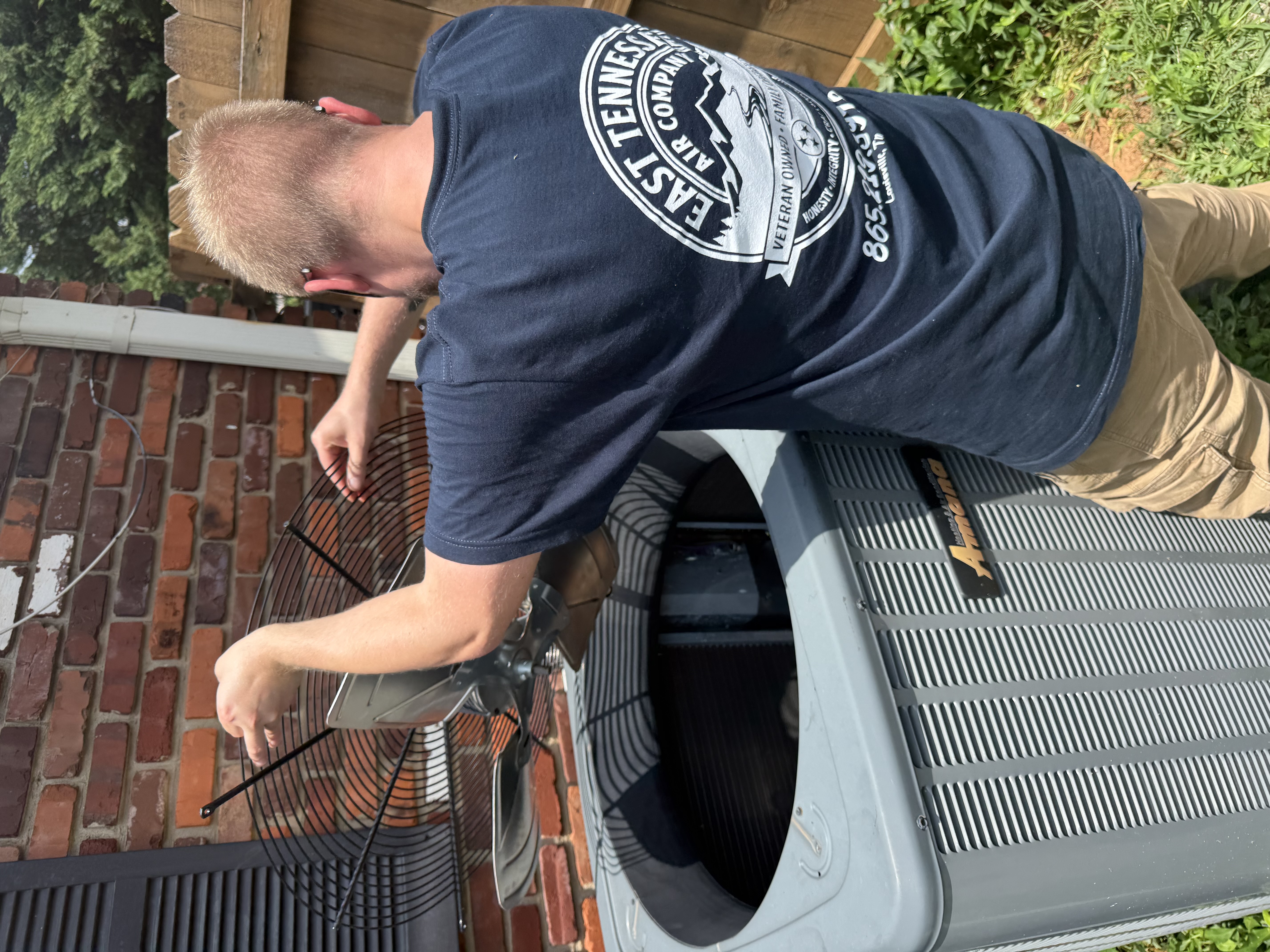 HVAC installation job by veteran-owned East Tennessee Air Company in Knoxville, TN